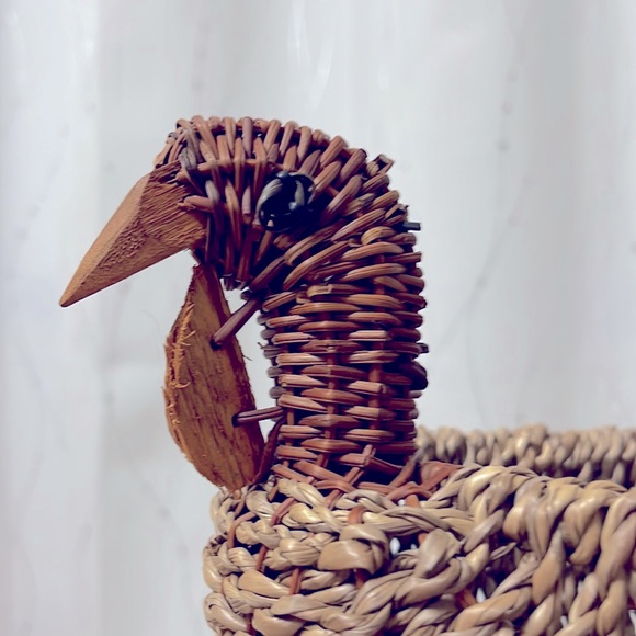 🦃Vintage decorative wicker display basket, thanksgiving holiday Turkey - Picture 4 of 10